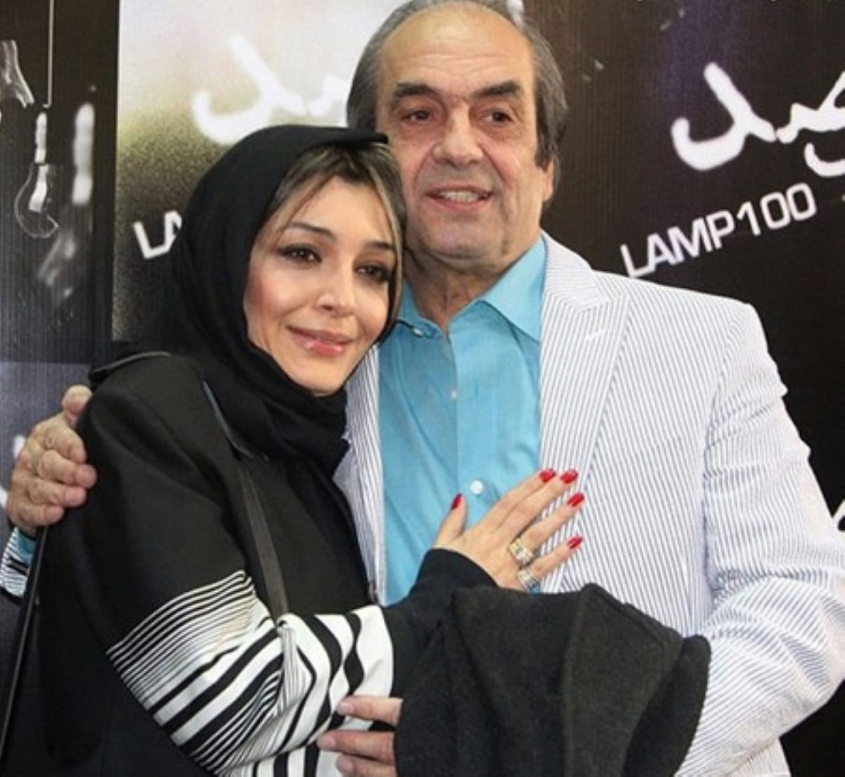 پدر ساره بیات