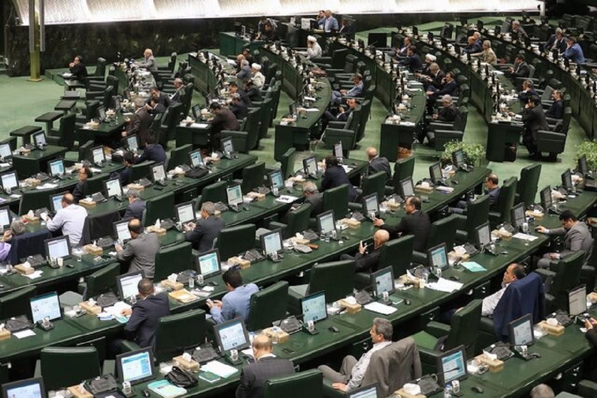 رزیدنتها مشمول قانون تامین اجتماعی میشوند