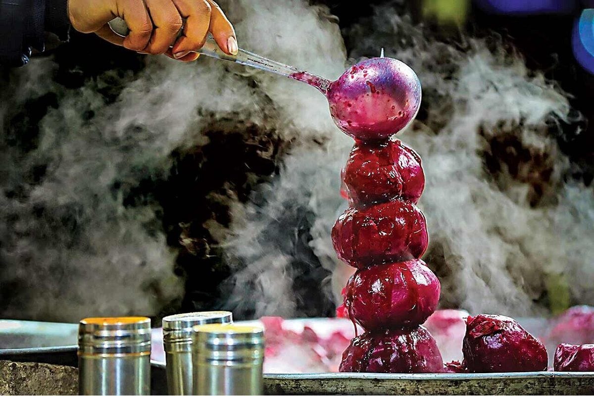 (تصاویر) سفر به تهران قدیم؛ غذاها و نوبرانه های زمستانی در تهران قدیم