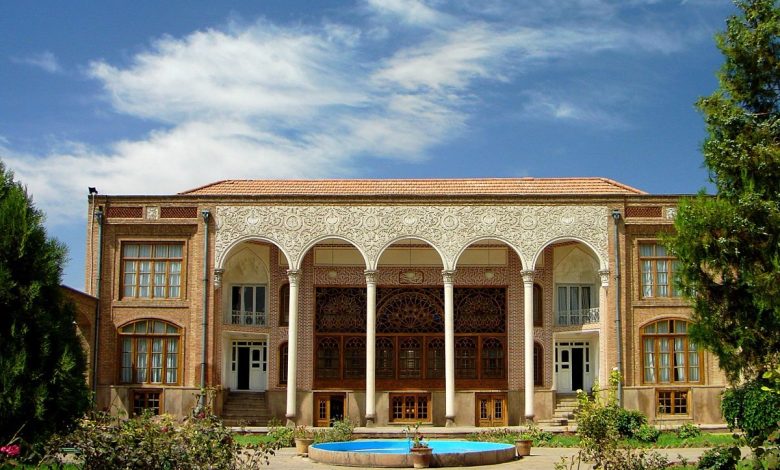 (عکس) سفر به تهران قدیم؛ «یک منزل اعیانی در محله دزاشیب»؛ سال 1300