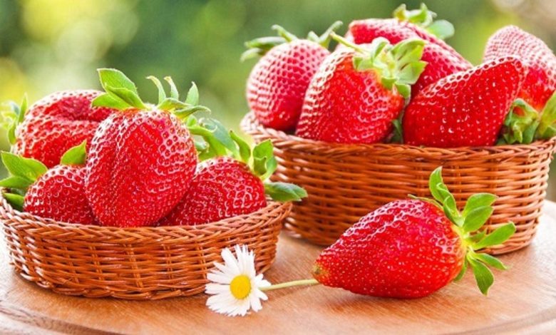 هر روز 1 تا 4 فنجان توت فرنگی بخورید