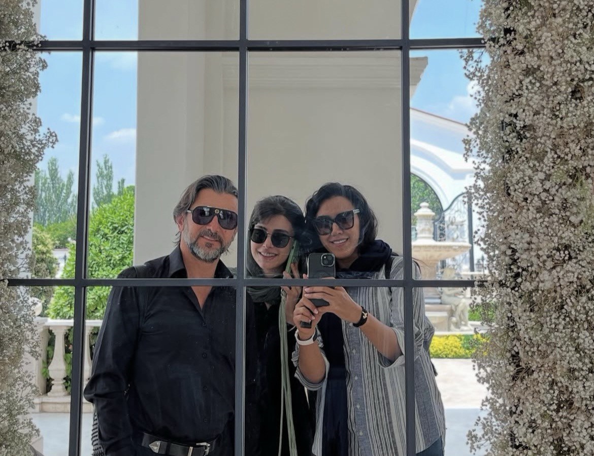 بازیگران سریال آبان در پشت صحنه 2