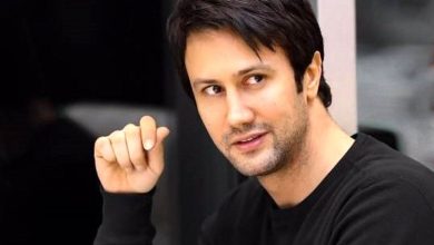 بیوگرافی شاهرخ استخری